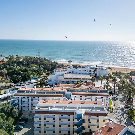 Apartment Passport Beach - 201 By Hellovacations